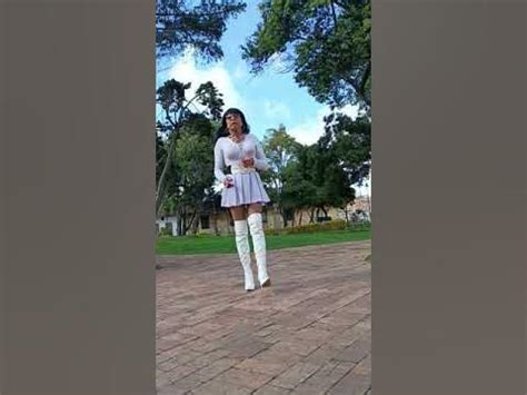 travesti se masturbando|Travesti se masturbando .